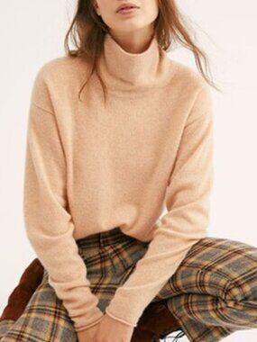 Free People Cozy Tan 100% Cashmere Turtkeneck Sweater Women's Size Medium